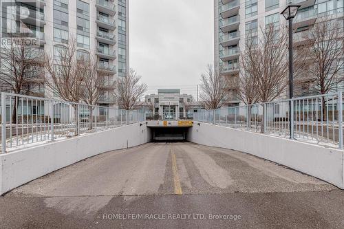 1403 - 4850 Glen Erin Drive, Mississauga, ON - Outdoor With Balcony