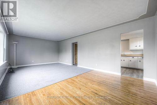 7 Balmoral Drive, Kitchener, ON - Indoor Photo Showing Other Room