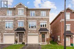 93 MARKHAM TRAIL  Clarington (Bowmanville), ON L1C 0S4