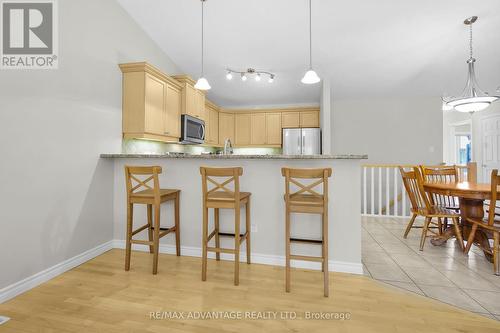 73 - 869 Whetherfield Street, London North (North M), ON - Indoor