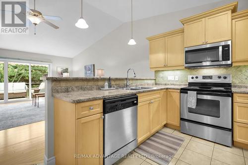 73 - 869 Whetherfield Street, London North (North M), ON - Indoor Photo Showing Kitchen
