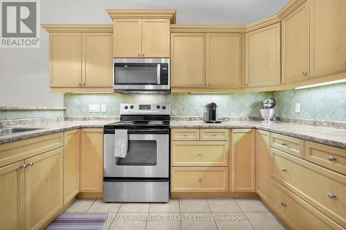 73 - 869 Whetherfield Street, London North (North M), ON - Indoor Photo Showing Kitchen