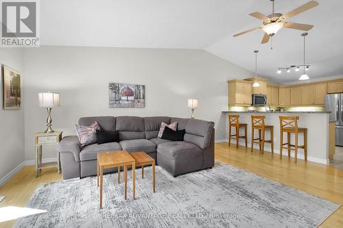 73 - 869 Whetherfield Street, London North (North M), ON - Indoor Photo Showing Living Room