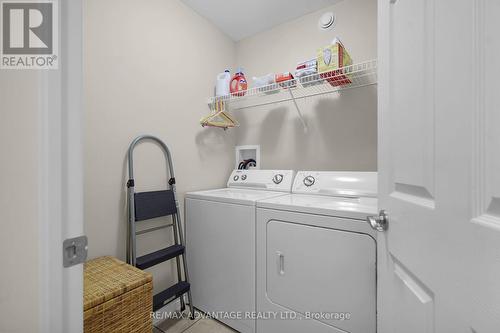 73 - 869 Whetherfield Street, London North (North M), ON - Indoor Photo Showing Laundry Room