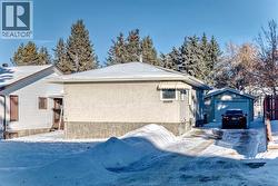 4006 50 Avenue  Ponoka, AB T4J 1C5