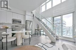 2910 - 155 LEGION ROAD N  Toronto, ON M8Y 0A7