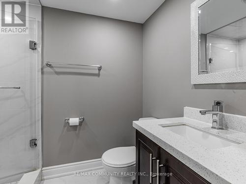 27 Windyton Avenue, Markham, ON - Indoor Photo Showing Bathroom
