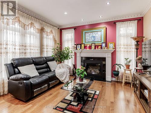 27 Windyton Avenue, Markham, ON - Indoor Photo Showing Living Room With Fireplace