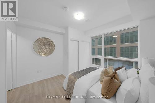 332 - 15 Richardson Street, Toronto, ON - Indoor