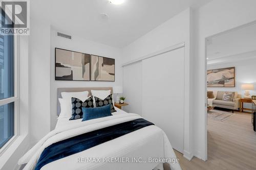 332 - 15 Richardson Street, Toronto, ON - Indoor Photo Showing Bedroom