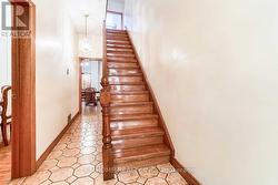 2FL ONE BR - 44 ROBINSON STREET  Toronto, ON M6J 1L2