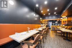 646 QUEEN STREET W  Toronto, ON M6J 1E4