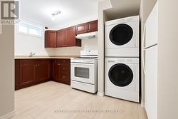 2-51 ADMIRAL ROAD  Ajax, ON L1S 2N8