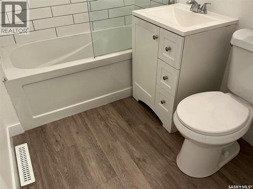2309 Herman Avenue, Saskatoon, SK - Indoor Photo Showing Bathroom