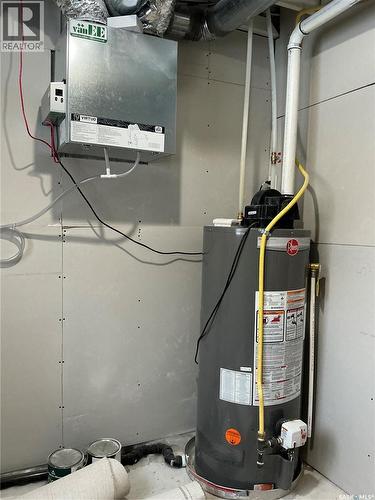 2309 Herman Avenue, Saskatoon, SK - Indoor Photo Showing Basement