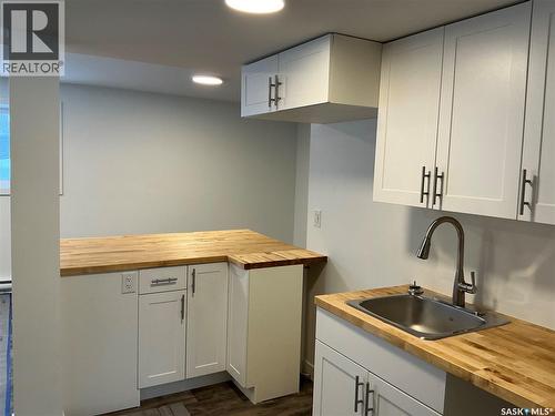2309 Herman Avenue, Saskatoon, SK - Indoor Photo Showing Kitchen