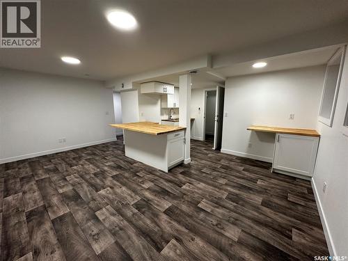 2309 Herman Avenue, Saskatoon, SK - Indoor