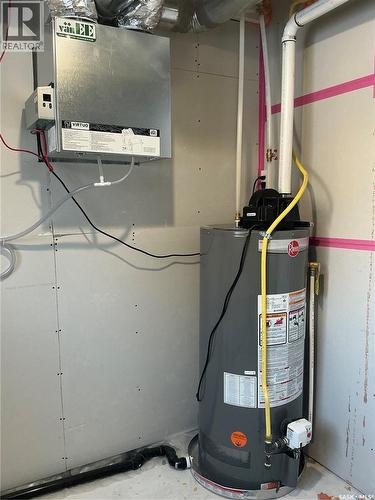 2309 Herman Avenue, Saskatoon, SK - Indoor Photo Showing Basement