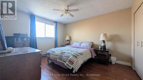 60 - 60 Lila Road, Owen Sound, ON - Indoor Photo Showing Bedroom