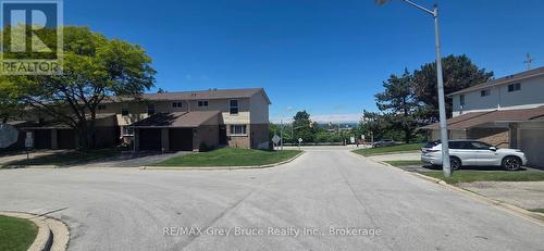 60 - 60 LILA ROAD  Owen Sound, ON N4K 6C2
