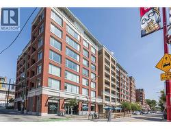 310 221 UNION STREET STREET  Vancouver, BC V6A 0B4