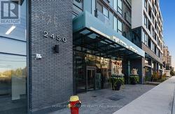 811 - 2450 OLD BRONTE ROAD  Oakville, ON L6M 5P6