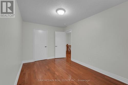 5487 Cosmic Crescent, Mississauga, ON - Indoor Photo Showing Other Room