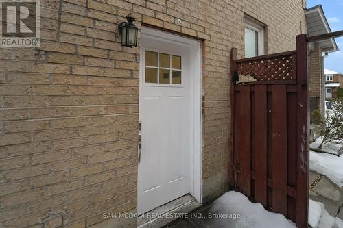 5487 Cosmic Crescent, Mississauga, ON - Outdoor With Exterior