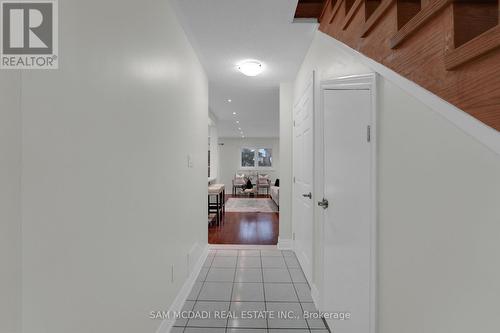 5487 Cosmic Crescent, Mississauga, ON - Indoor Photo Showing Other Room