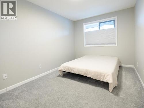 202-4685 Joyce Ave, Powell River, BC - Indoor Photo Showing Bedroom