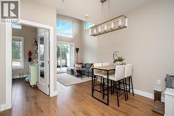 402 12460 191 STREET  Pitt Meadows, BC V3Y 2J2