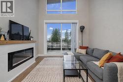 402 12460 191 STREET  Pitt Meadows, BC V3Y 2J2