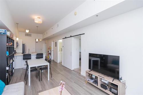 404-247 River Ave, Winnipeg, MB 