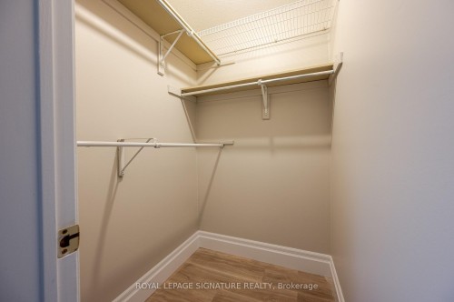 3376 Nighthawk Trail, Mississauga, ON - Indoor With Storage