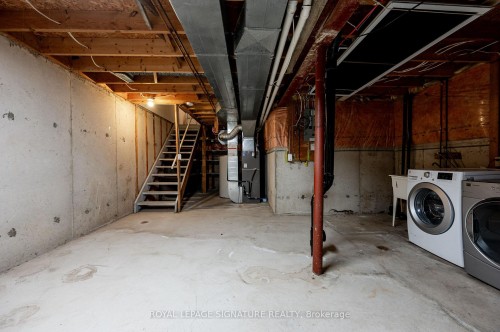 3376 Nighthawk Trail, Mississauga, ON - Indoor Photo Showing Laundry Room