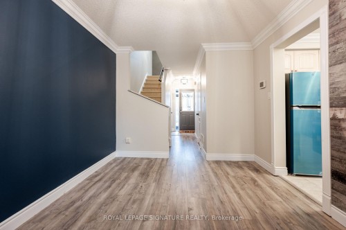 3376 Nighthawk Trail, Mississauga, ON - Indoor Photo Showing Other Room