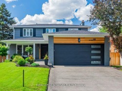 281 Mcgill Street  Mississauga, ON L5A 1V3