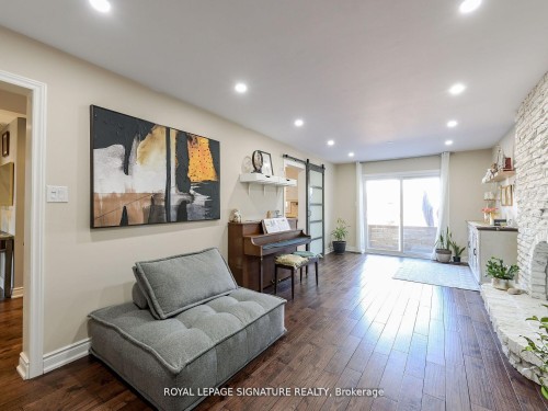 281 Mcgill Street, Mississauga, ON - Indoor With Fireplace