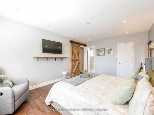 281 Mcgill Street, Mississauga, ON - Indoor Photo Showing Bedroom
