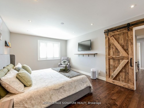 281 Mcgill Street, Mississauga, ON - Indoor Photo Showing Bedroom