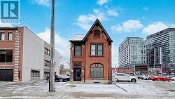 127 BERKELEY STREET  Toronto, ON M5A 2X1