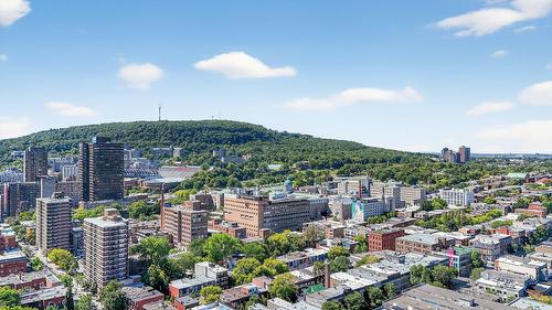 Aerial photo - 3526 Av. Coloniale, Montréal (Le Plateau-Mont-Royal), QC - Outdoor With View
