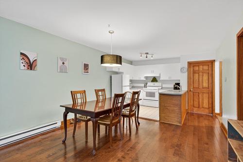 Dining room - 3526 Av. Coloniale, Montréal (Le Plateau-Mont-Royal), QC - Indoor