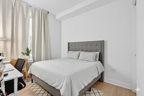 Bedroom - 401-2060 Rue Peel, Montréal (Ville-Marie), QC - Indoor Photo Showing Bedroom