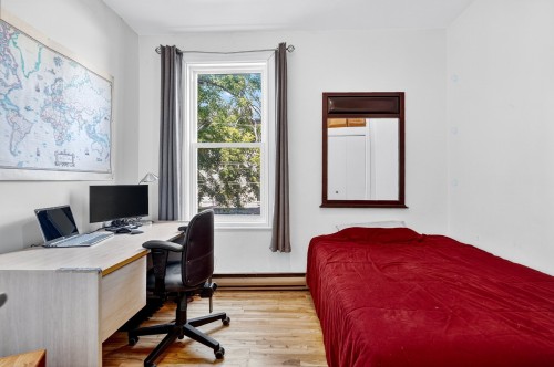 Bedroom - 17  - 19 Av. Legrand, Laval (Laval-Des-Rapides), QC - Indoor Photo Showing Office