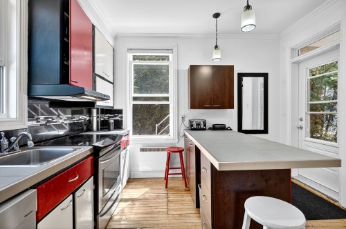Kitchen - 17  - 19 Av. Legrand, Laval (Laval-Des-Rapides), QC - Indoor Photo Showing Kitchen