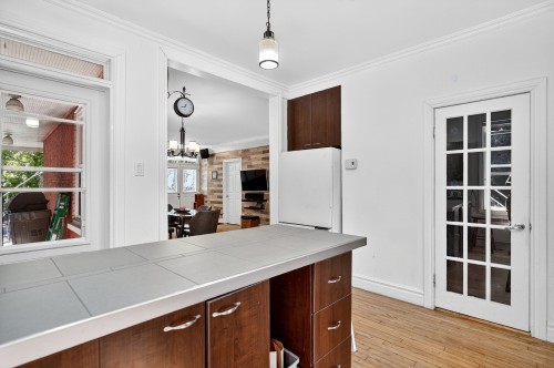 Kitchen - 17  - 19 Av. Legrand, Laval (Laval-Des-Rapides), QC - Indoor