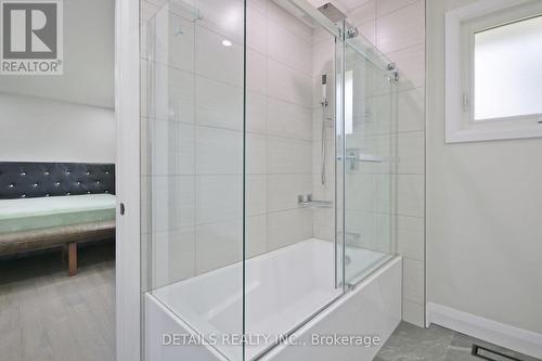 2708 Bekkers Court, Ottawa, ON - Indoor Photo Showing Bathroom