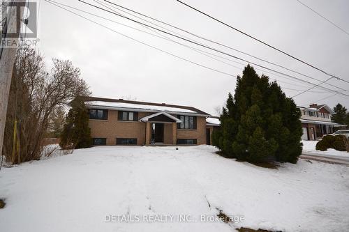 2708 Bekkers Court, Ottawa, ON - Outdoor