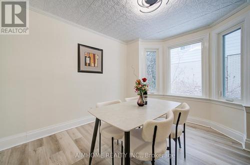 222 Richmond Street, Richmond Hill, ON - Indoor Photo Showing Dining Room